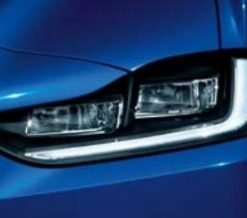 LED headlights with signature DRL